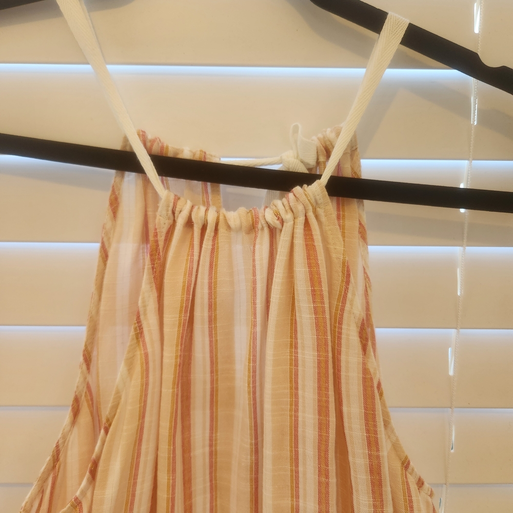 Striped Halter Romper - Picture 3 of 4